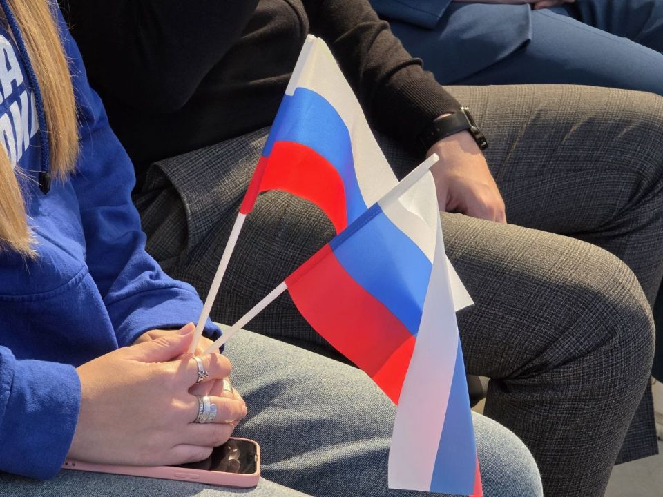 Телемост дружбы: объединение регионов России Телемост дружбы: объединение регионов России