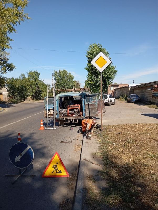 Городское предприятие ЭЛУА завершило ремонт внутриквартальных дорог в квартале Героев Сталинграда Городское предприятие ЭЛУА завершило ремонт внутриквартальных дорог в квартале Героев Сталинграда