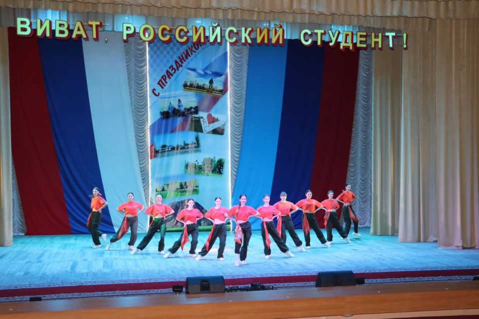 Наталия Жулинская: В нашем городе есть замечательная традиция – в начале учебного года для первокурсников проводить торжественную церемонию посвящения в студенты Наталия Жулинская: В нашем городе есть замечательная традиция – в начале учебного года для первокурсников проводить торжественную церемонию посвящения в студенты