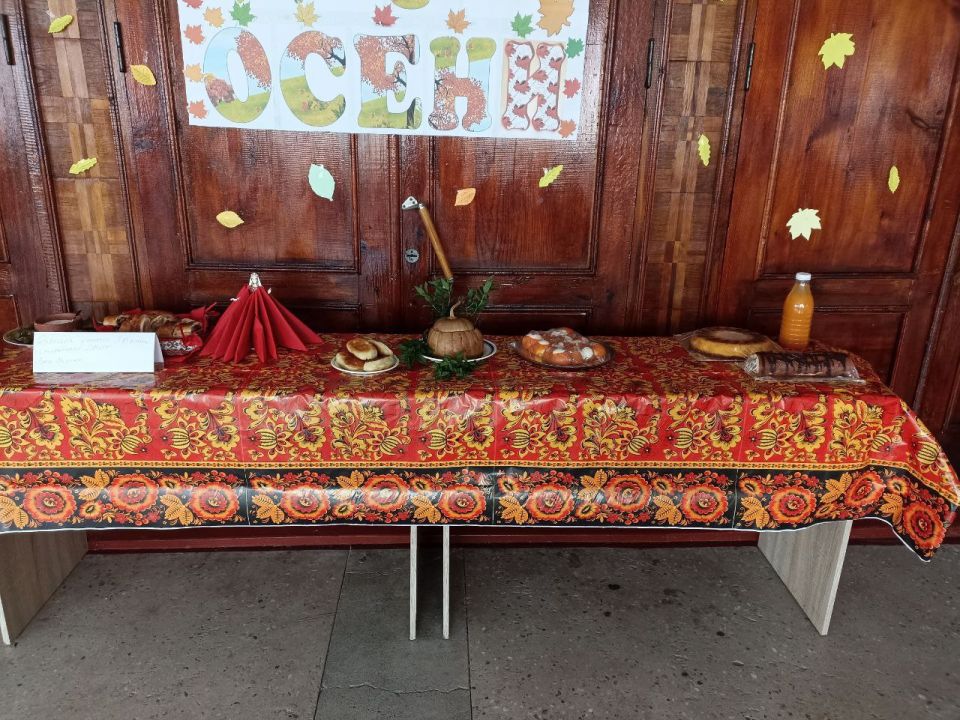 В Нещеретовском сельском доме культуры прошёл осенний конкурс «Дары осени», который собрал участников разных возрастов В Нещеретовском сельском доме культуры прошёл осенний конкурс «Дары осени», который собрал участников разных возрастов