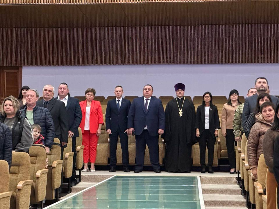 Члены ТИК ЛНР приняли участие в мероприятиях к третьей годовщине Референдума Члены ТИК ЛНР приняли участие в мероприятиях к третьей годовщине Референдума