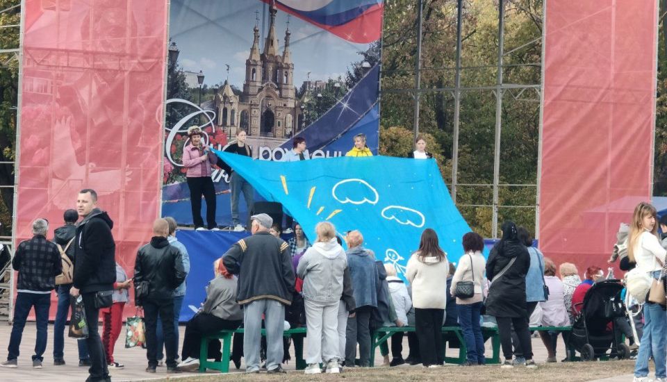 28 сентября Парк культуры и отдыха "Победа" отметил закрытие сезона, в течении которого проходили мероприятия к праздникам и концерты, танцевально-развлекательные вечера, молодежные конкурсы, выставки декоративно-прикладного... 28 сентября Парк культуры и отдыха "Победа" отметил закрытие сезона, в течении которого проходили мероприятия к праздникам и концерты, танцевально-развлекательные вечера, молодежные конкурсы, выставки декоративно-прикладного...