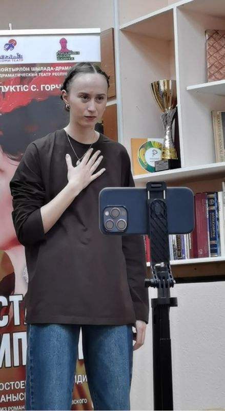 В Детской школе искусств №2 г. Ровеньки прошёл мастер-класс для учащихся образцового театрального коллектива «Вдохновение» В Детской школе искусств №2 г. Ровеньки прошёл мастер-класс для учащихся образцового театрального коллектива «Вдохновение»