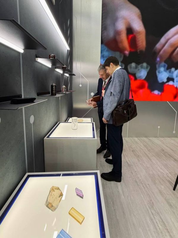 �������������� ���������� �������� ��������: ��� ����������� ���: "����", "����" � "�����" �� ��������!