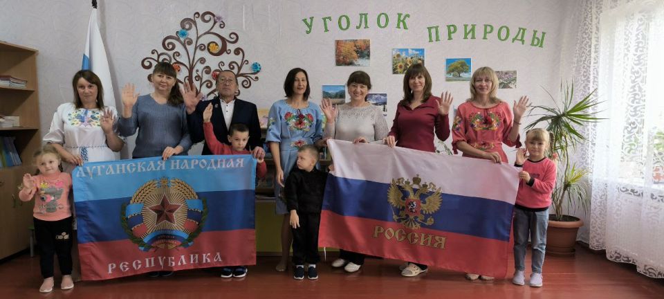 “Мы Россия! Мы вместе!”: Праздник единения в селе Морозовска “Мы Россия! Мы вместе!”: Праздник единения в селе Морозовска