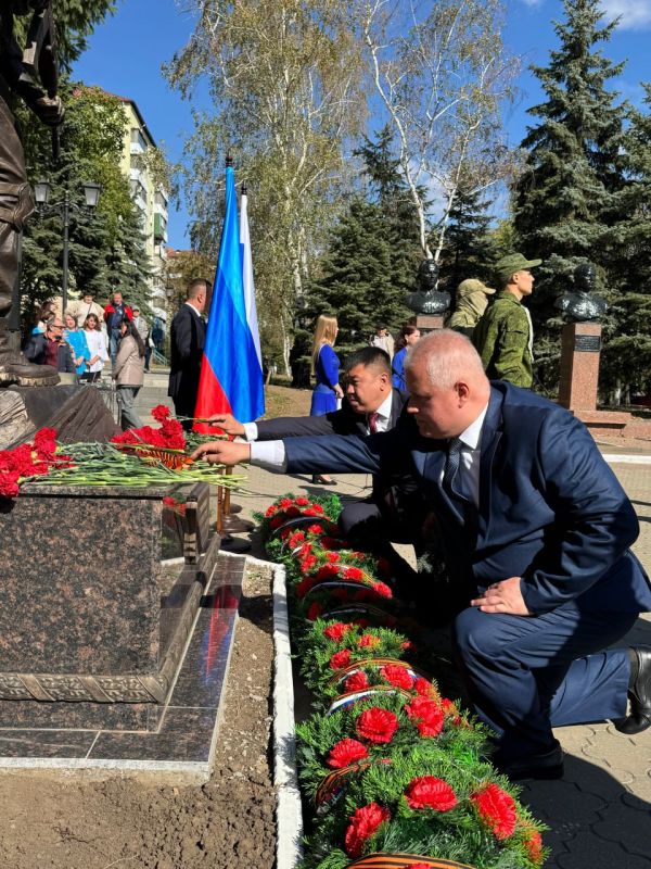 Константин Бутримов: СВЯЗЬ ПОКОЛЕНИЙ: ПАМЯТЬ, КОТОРАЯ ЖИВЁТ Константин Бутримов: СВЯЗЬ ПОКОЛЕНИЙ: ПАМЯТЬ, КОТОРАЯ ЖИВЁТ
