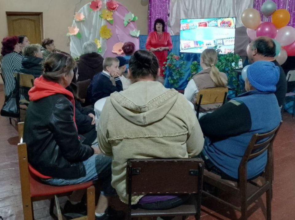 В Комсомольском сельском доме культуры состоялась музыкальная гостиная В Комсомольском сельском доме культуры состоялась музыкальная гостиная