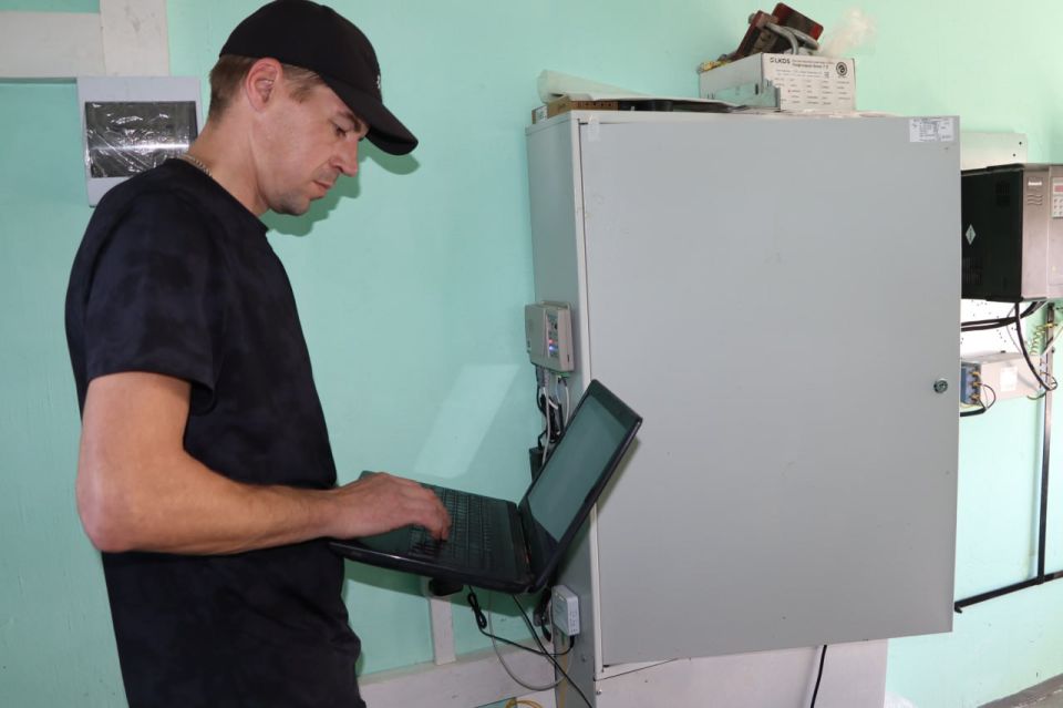 В Стаханове обновили лифтовое хозяйство В Стаханове обновили лифтовое хозяйство