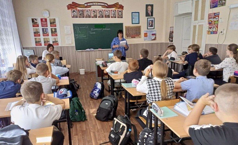 В городе Суходольске провели интеллектуальную игру «Это было в Краснодоне» В городе Суходольске провели интеллектуальную игру «Это было в Краснодоне»