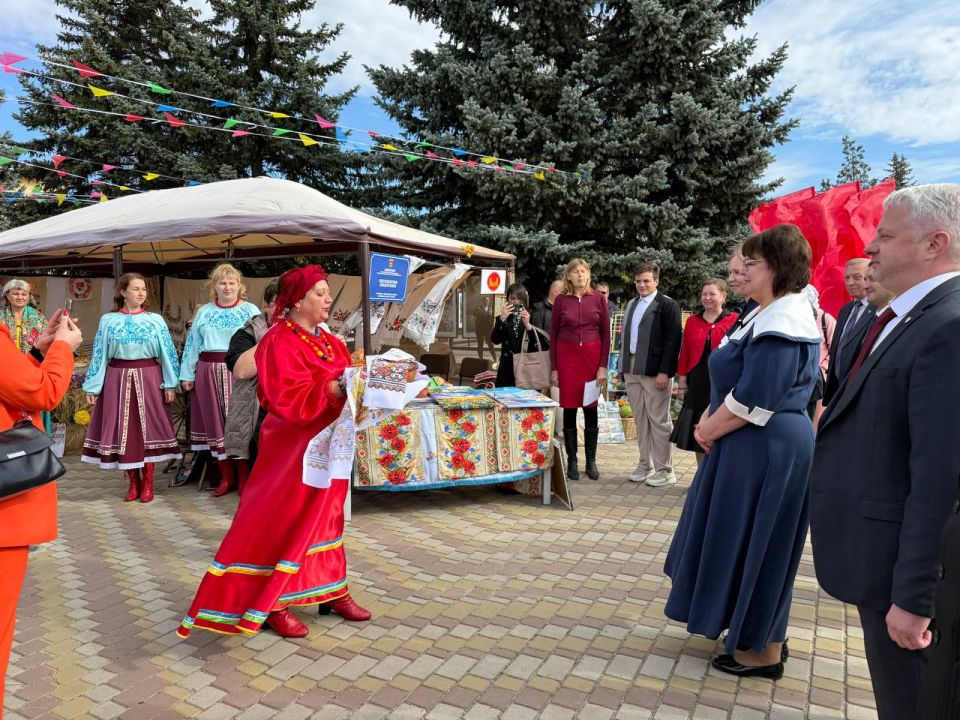Новоайдар — место силы. Сегодня Новоайдарский муниципальный округ отметил свой праздник — День района Новоайдар — место силы. Сегодня Новоайдарский муниципальный округ отметил свой праздник — День района