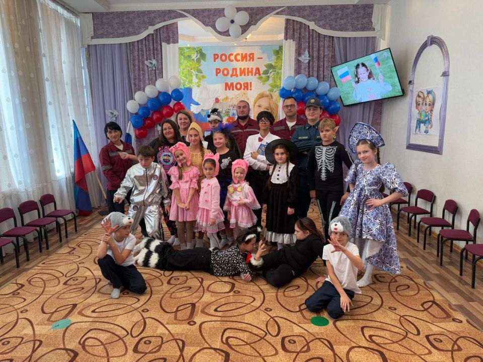 В Ровеньковском ясли-сад комбинированного вида «Ладушки» прошло театрализованное мероприятие «Первая помощь себе и другим» В Ровеньковском ясли-сад комбинированного вида «Ладушки» прошло театрализованное мероприятие «Первая помощь себе и другим»