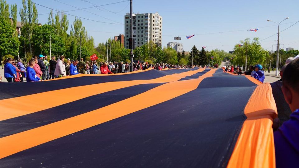 ����� �������: � ���� ������������� ���, ���, ����������� � ���������� �������� � �������