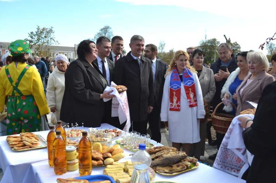 Торжественно открыт обновлённый парк культуры и отдыха Старобельского муниципального округа Торжественно открыт обновлённый парк культуры и отдыха Старобельского муниципального округа