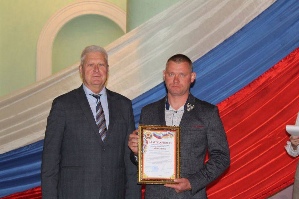 Сергей Козенко: Краснодон отметил третью годовщину воссоединения Луганской Народной Республики с Российской Федерацией и 83ю годовщину образования подпольной молодежной организации «Молодая гвардия» Сергей Козенко: Краснодон отметил третью годовщину воссоединения Луганской Народной Республики с Российской Федерацией и 83ю годовщину образования подпольной молодежной организации «Молодая гвардия»