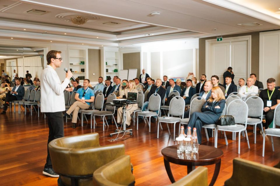 На остановках и в городских автобусах могут появиться BLE-маяки На остановках и в городских автобусах могут появиться BLE-маяки