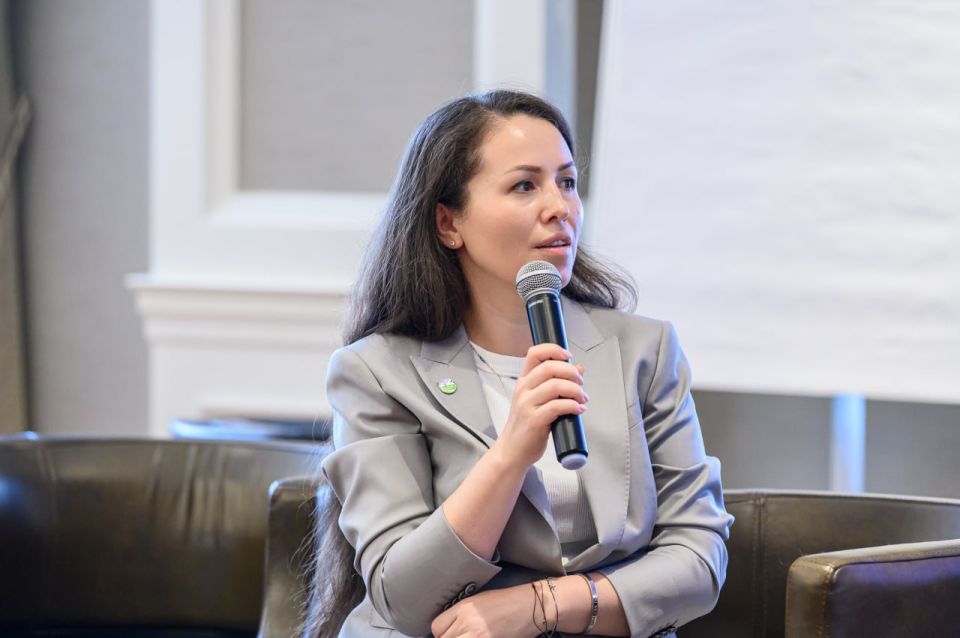 ������� ������ ������� � ���������� �������� ������������ ������� �� ������ ����������