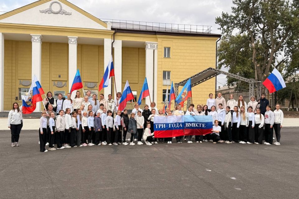 В населённых пунктах округа отметили День воссоединения с Российской Федерацией В населённых пунктах округа отметили День воссоединения с Российской Федерацией