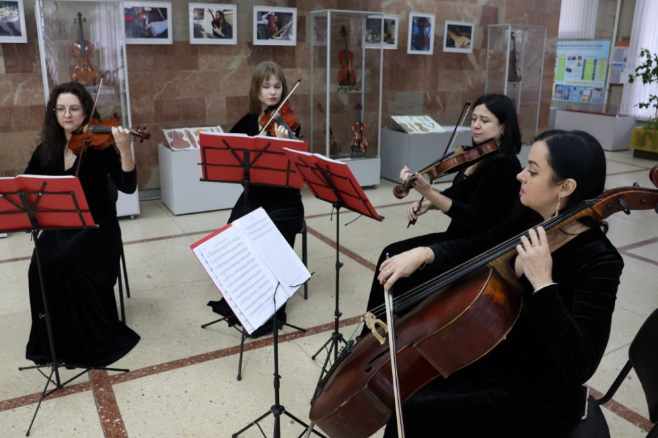 � ��������� ������������� ����� ��������� �������� ������������ ������������ ���������� ���������� ��� ������-������������� ������� ���������