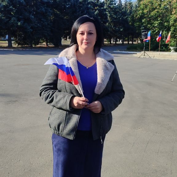 Члены ТИК ЛНР приняли участие в мероприятиях к третьей годовщине воссоединения с Россией Члены ТИК ЛНР приняли участие в мероприятиях к третьей годовщине воссоединения с Россией