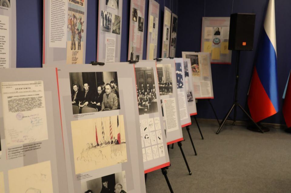 В Луганском краеведческом музее открылась планшетная выставка, посвященная историческому Нюрнбергскому процессу В Луганском краеведческом музее открылась планшетная выставка, посвященная историческому Нюрнбергскому процессу