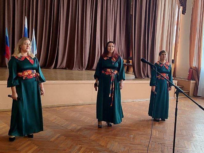 1 октября в Доме-интернате для пожилых людей и инвалидов прошла музыкальная программа «Золотые годы: время заботы и уважения», посвящённая Дню пожилого человека 1 октября в Доме-интернате для пожилых людей и инвалидов прошла музыкальная программа «Золотые годы: время заботы и уважения», посвящённая Дню пожилого человека