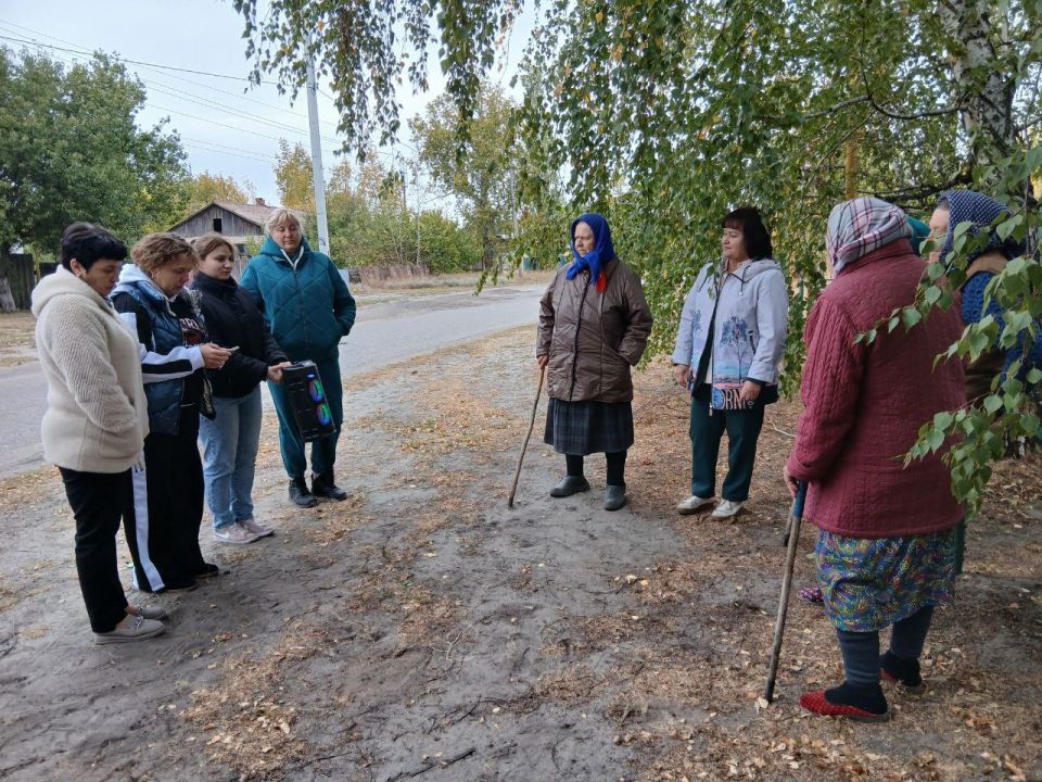 Передельский дом культуры совместно с отделом жизнеобеспечения провел тематическую встречу "Докажим - пожили не зря!" Передельский дом культуры совместно с отделом жизнеобеспечения провел тематическую встречу "Докажим - пожили не зря!"