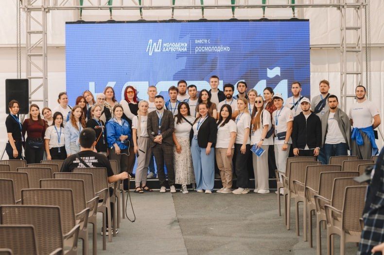 Свердловчанка приняла участие в молодёжном образовательном форуме «Каспий-2025» платформы Росмолодёжь Свердловчанка приняла участие в молодёжном образовательном форуме «Каспий-2025» платформы Росмолодёжь