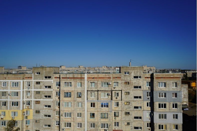 Обновление кровель в квартале 60 лет СССР: надежность и защита от непогоды Обновление кровель в квартале 60 лет СССР: надежность и защита от непогоды