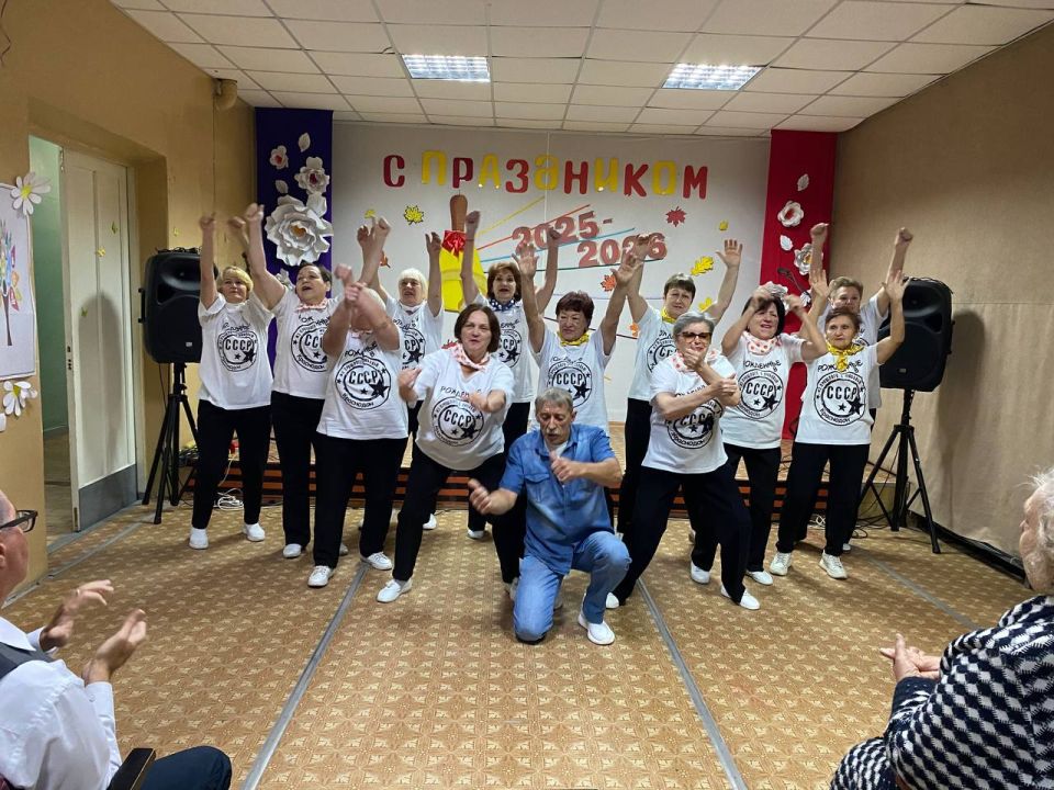 Первый звонок в Университете третьего поколения: празднование Дня пожилого человека Первый звонок в Университете третьего поколения: празднование Дня пожилого человека