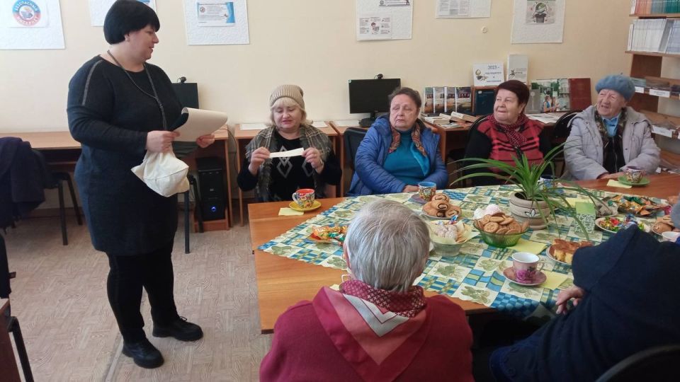 В центральной библиотеке для взрослых прошло дружеское чаепитие для пожилых людей В центральной библиотеке для взрослых прошло дружеское чаепитие для пожилых людей