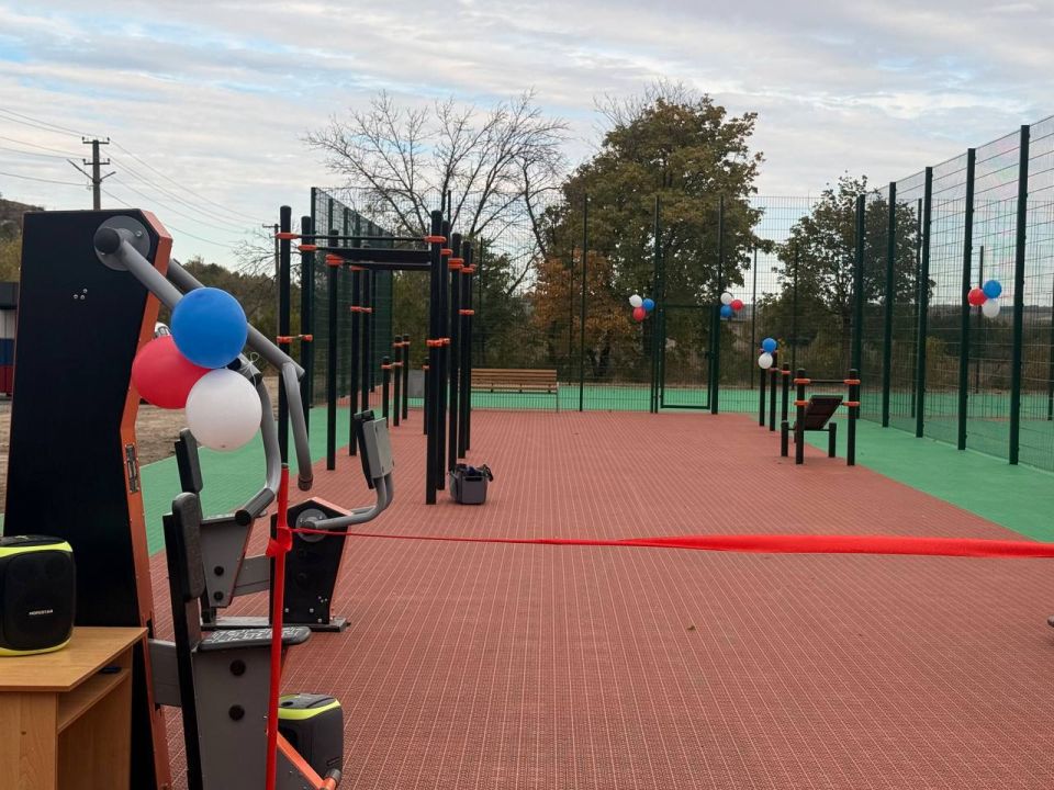 Дарья Лантратова: Жизнь на селе преображается — сегодня открыли в Городище новую спортивную площадку Дарья Лантратова: Жизнь на селе преображается — сегодня открыли в Городище новую спортивную площадку