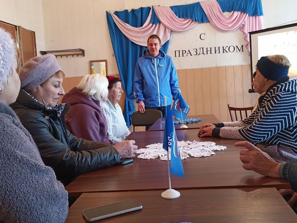 Предупредить, чтобы защитить: Антон Орлов рассказал пенсионерам, как не стать жертвой мошенников Предупредить, чтобы защитить: Антон Орлов рассказал пенсионерам, как не стать жертвой мошенников