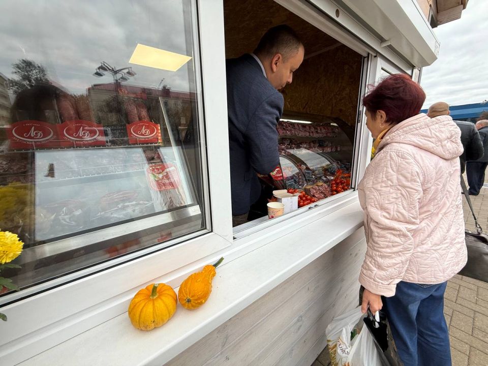 Исторический успех: продукция ЛНР произвела фурор на ярмарке в Минске! Исторический успех: продукция ЛНР произвела фурор на ярмарке в Минске!
