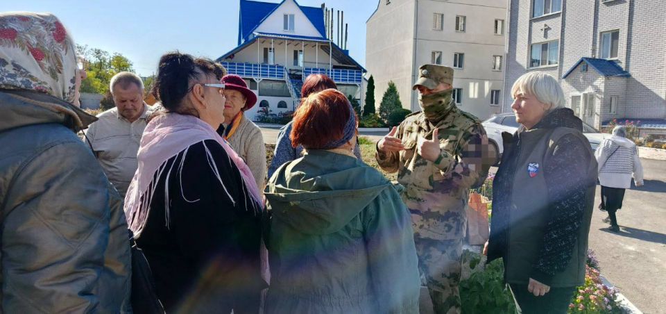 Светлана Гизай: В преддверии Международного дня пожилых людей в Центре «Счастье мамы» при Свято-Вознесенском храме г. Луганска Славяносербское местное отделение партии «Единая Россия» и Отдел по делам семьи Луганской епархии... Светлана Гизай: В преддверии Международного дня пожилых людей в Центре «Счастье мамы» при Свято-Вознесенском храме г. Луганска Славяносербское местное отделение партии «Единая Россия» и Отдел по делам семьи Луганской епархии...