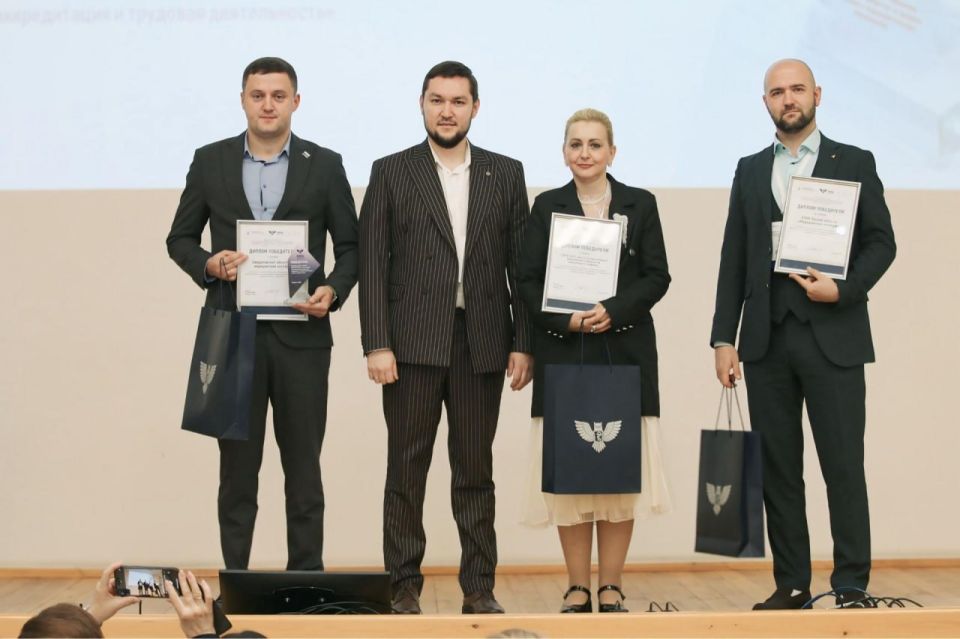 Волонтерский проект по сотрудничеству Областного медицинского колледжа со Стахановым получил признание Волонтерский проект по сотрудничеству Областного медицинского колледжа со Стахановым получил признание