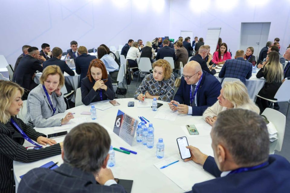 ЛНР отмечена Минстроем России за лучшую законодательную инициативу в сфере актуальных вопросов деятельности органов государственного жилищного надзора ЛНР отмечена Минстроем России за лучшую законодательную инициативу в сфере актуальных вопросов деятельности органов государственного жилищного надзора