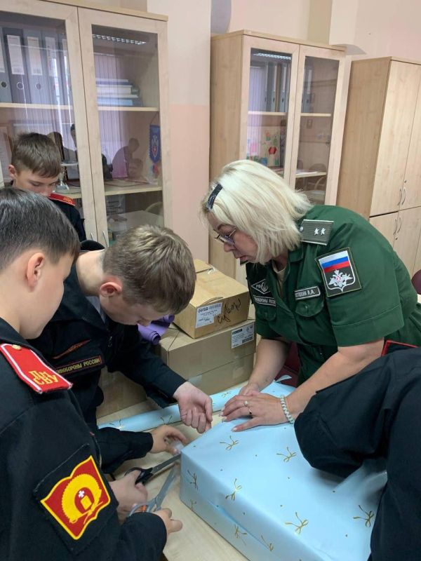 Пермские суворовцы отправили гумпомощь для дошколят Северодонецка Пермские суворовцы отправили гумпомощь для дошколят Северодонецка