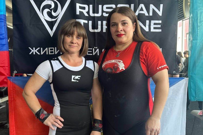 Спортсмены ГБУ ЛНР «СК «Шахтер» стали призерами Республиканских соревнований по жиму лежа Спортсмены ГБУ ЛНР «СК «Шахтер» стали призерами Республиканских соревнований по жиму лежа
