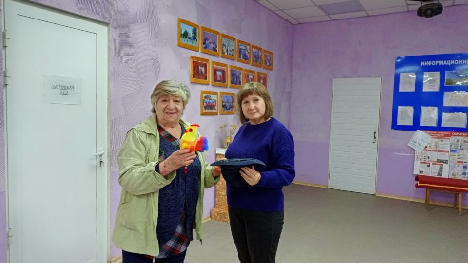 Стало доброй традицией отмечать в начале октября праздник, посвященный Дню пожилых людей Стало доброй традицией отмечать в начале октября праздник, посвященный Дню пожилых людей