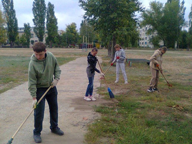 Образовательные учреждения приняли активное участие во всероссийском экологическом субботнике под названием «Зеленая Россия» Образовательные учреждения приняли активное участие во всероссийском экологическом субботнике под названием «Зеленая Россия»