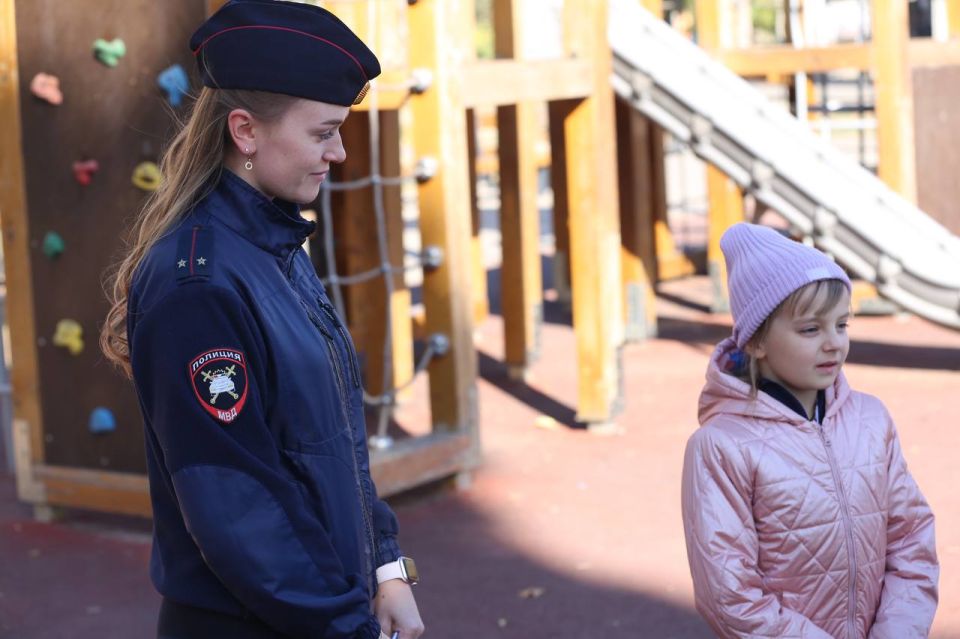 Сотрудники Госавтоинспекции провели профилактическую встречу с родителями Сотрудники Госавтоинспекции провели профилактическую встречу с родителями