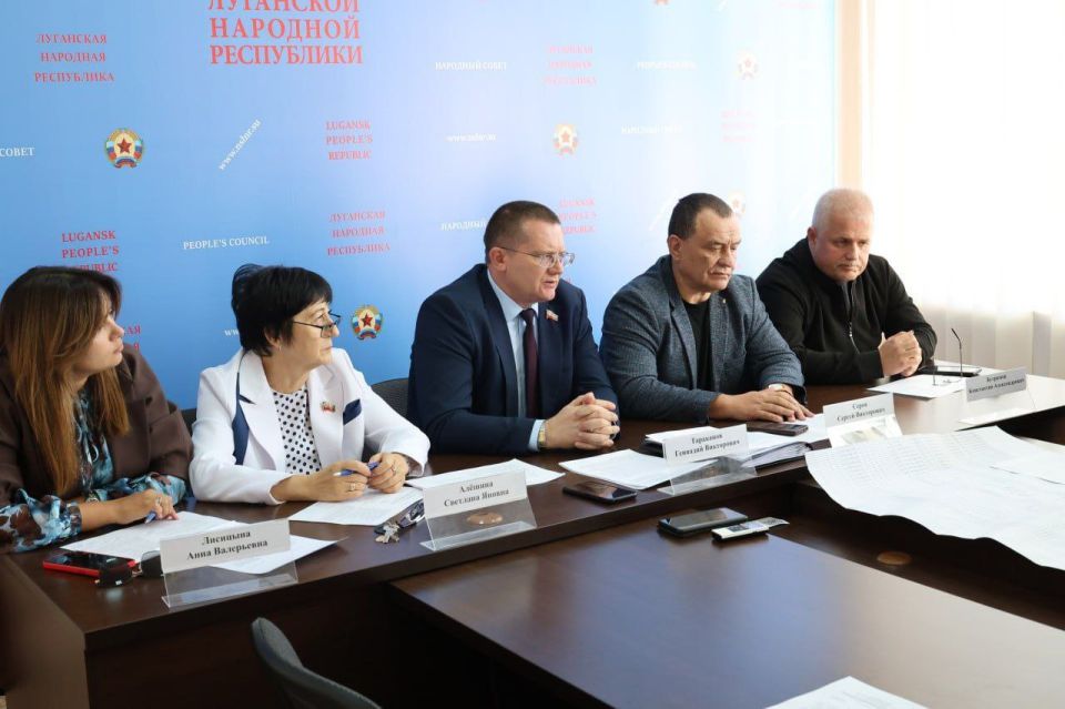 Константин Бутримов: 2 ОКТЯБРЯ СОСТОЯЛОСЬ ОЧЕРЕДНОЕ ЗАСЕДАНИЕ КОМИТЕТА ПО ИНФРАСТРУКТУРЕ Константин Бутримов: 2 ОКТЯБРЯ СОСТОЯЛОСЬ ОЧЕРЕДНОЕ ЗАСЕДАНИЕ КОМИТЕТА ПО ИНФРАСТРУКТУРЕ