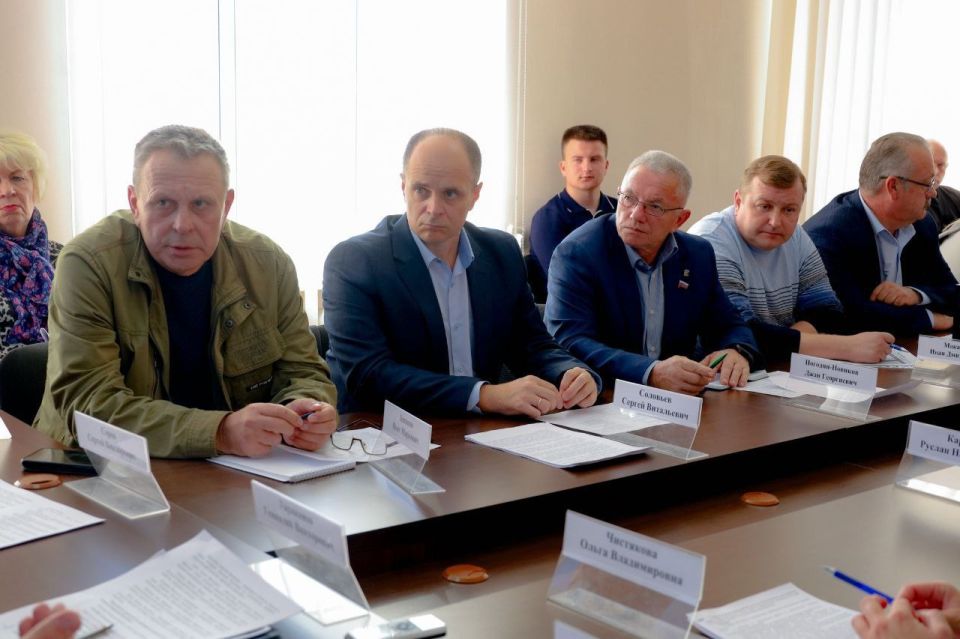 Константин Бутримов: Дефицит водоснабжения в республике в повестке дня профильного комитета Константин Бутримов: Дефицит водоснабжения в республике в повестке дня профильного комитета