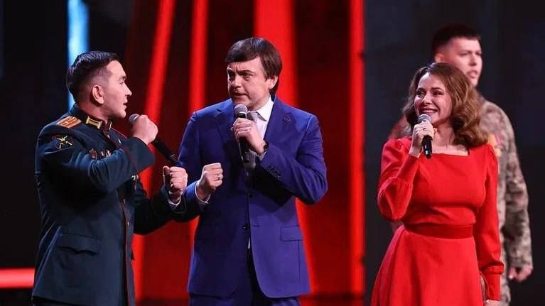 Посол ФКР выступил на сцене в Государственном Кремлёвском дворце Посол ФКР выступил на сцене в Государственном Кремлёвском дворце
