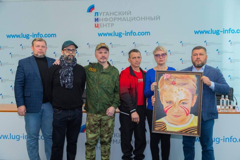 «Живая смотрит с этой картины» «Живая смотрит с этой картины»
