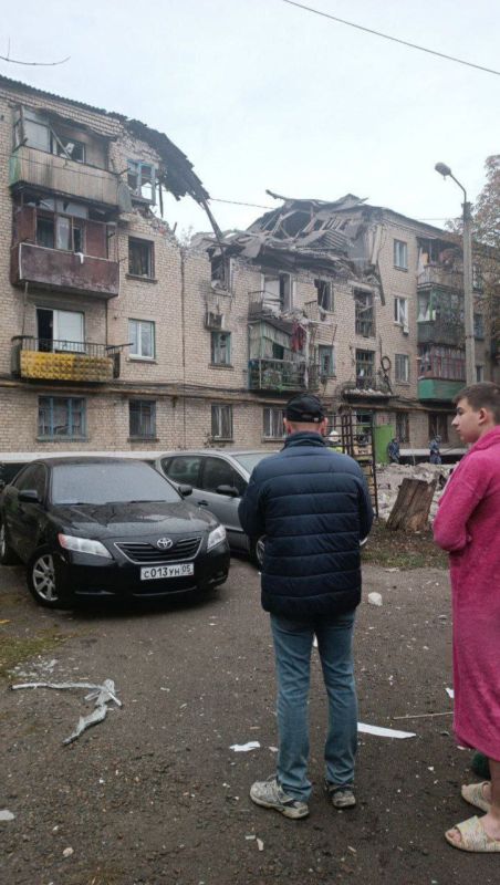 Взрыв бытового газа произошел в многоквартирном жилом доме в Красном Луче в ЛНР Взрыв бытового газа произошел в многоквартирном жилом доме в Красном Луче в ЛНР