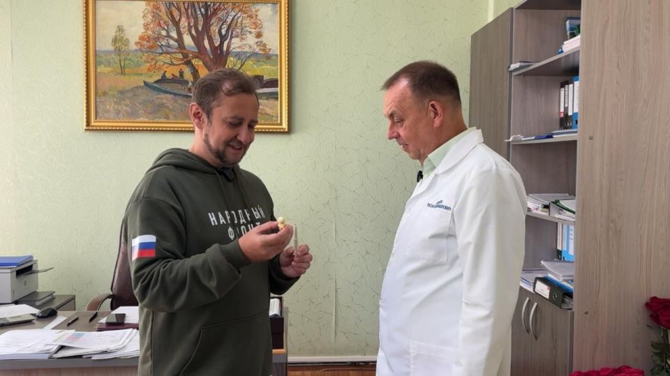 Жители Славяносербского округа начали получать гуманитарную помощь из Алтайского края Жители Славяносербского округа начали получать гуманитарную помощь из Алтайского края