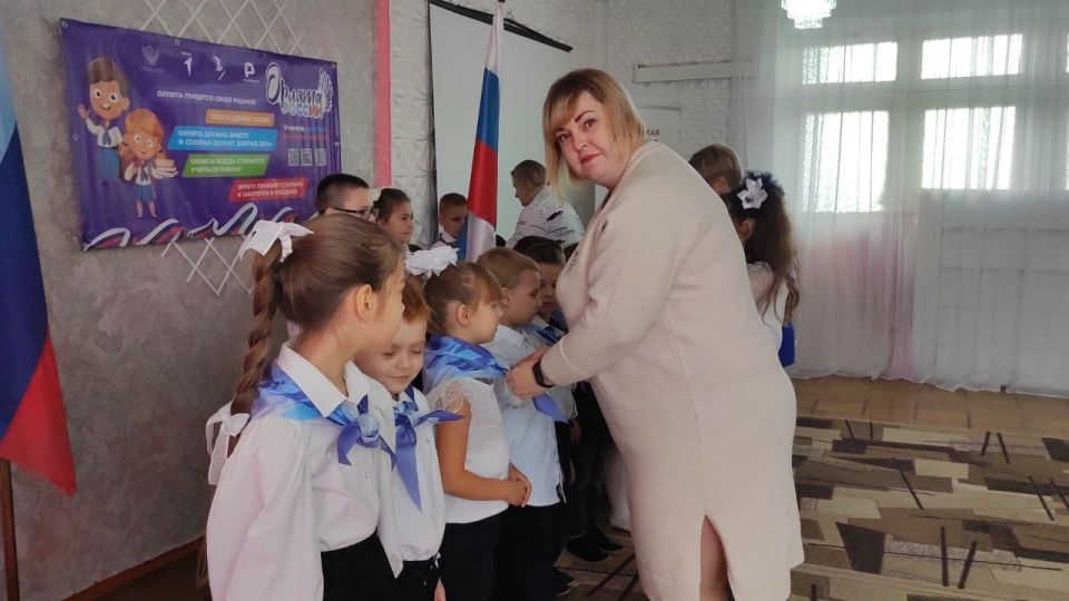 Сегодня, 06 октября посетила торжественную церемонию посвящения воспитанников старшего возраста в движение «Орлята-дошколята» в дошкольном отделении ГБОУ ЛНР "ВУВК#2 "Берегиня" Сегодня, 06 октября посетила торжественную церемонию посвящения воспитанников старшего возраста в движение «Орлята-дошколята» в дошкольном отделении ГБОУ ЛНР "ВУВК#2 "Берегиня"
