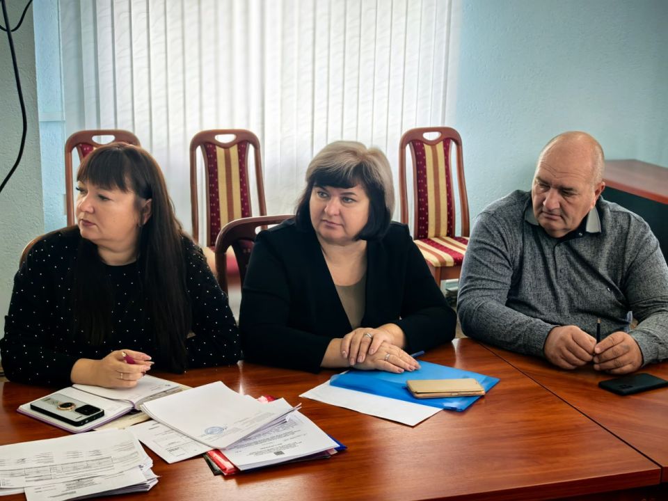 Сергей Козенко: Сегодня провел расширенное аппаратное совещание с руководителями структурных подразделений Администрации, начальниками отделов и управления, ответственных за жизнедеятельность населенных пунктов округа Сергей Козенко: Сегодня провел расширенное аппаратное совещание с руководителями структурных подразделений Администрации, начальниками отделов и управления, ответственных за жизнедеятельность населенных пунктов округа