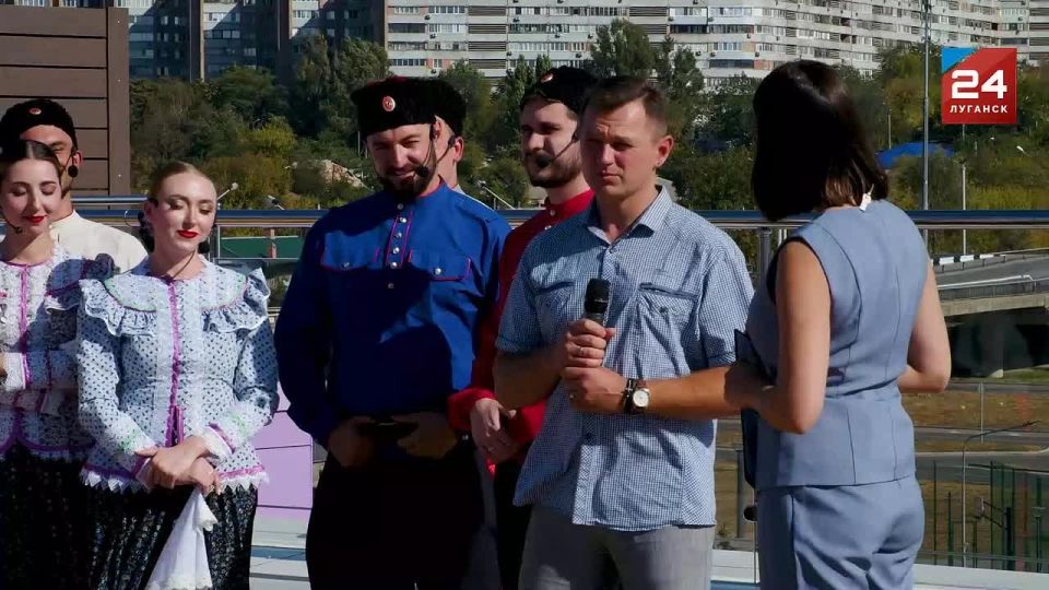 Ансамбль песни и танца «Раздолье» выступил на Дне города в Воронеже